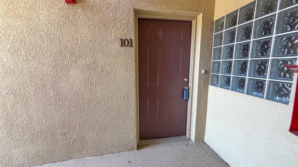 9523 GROVEDALE CIRCLE — photo 60 of 67
