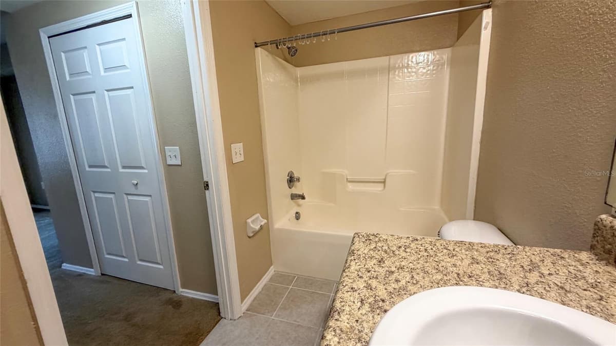 9523 GROVEDALE CIRCLE — photo 34 of 67