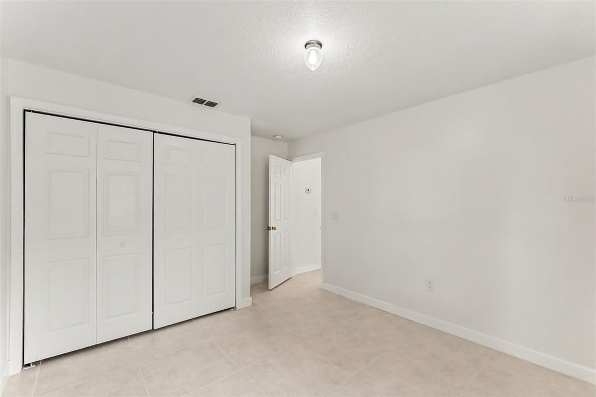 10324 SUMMERVIEW CIRCLE — photo 21 of 29