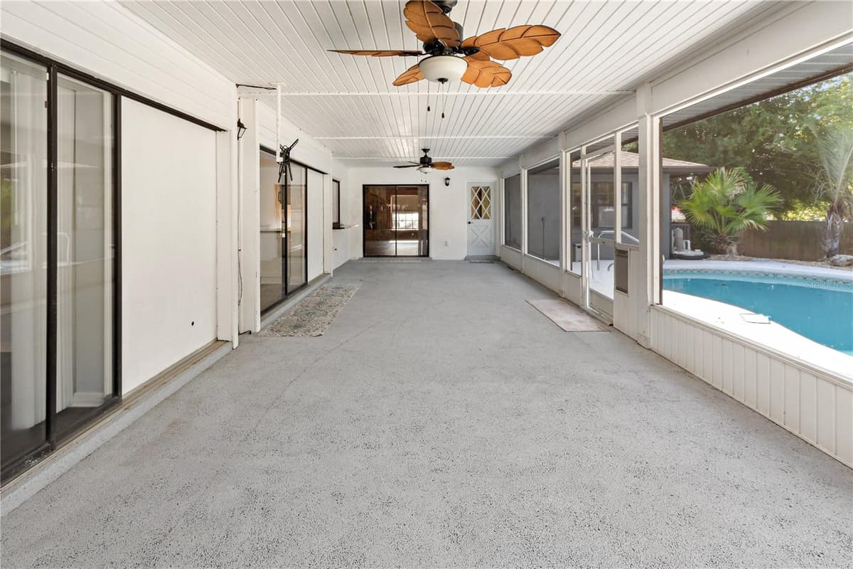 280 SANTA ROSA DRIVE — photo 28 of 44