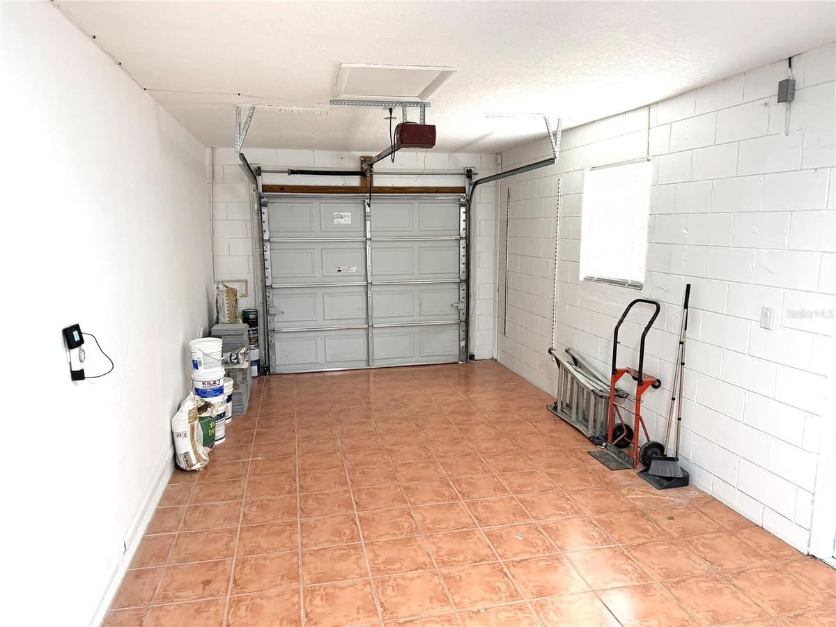 432 JOHN STREET — photo 16 of 16