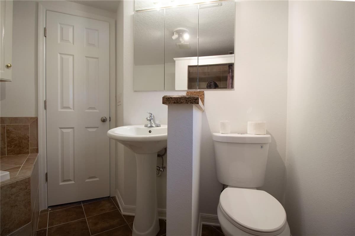 8609 HORIZON LANE — photo 19 of 41