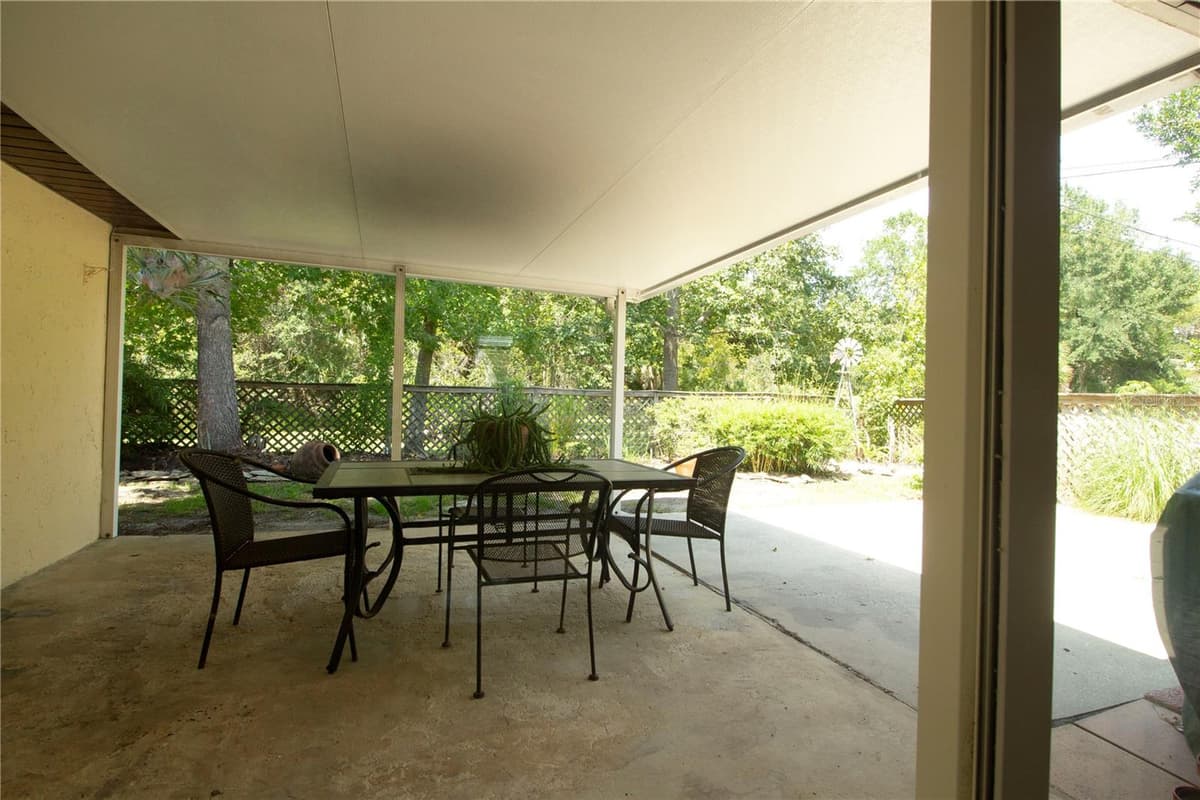 8609 HORIZON LANE — photo 34 of 41