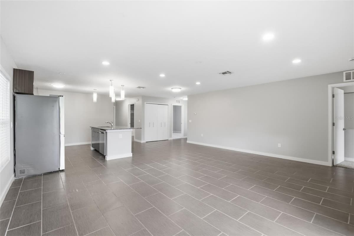 2303 BAHIA VISTA STREET — photo 14 of 54