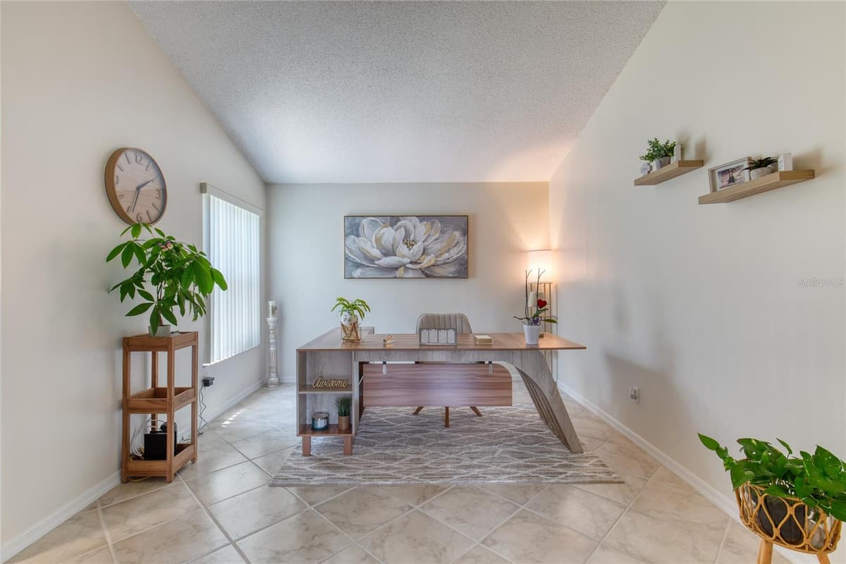 982 BREEZEMONT COURT — photo 5 of 69