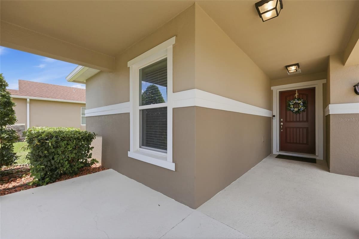 2328 CARRIAGE POINTE LOOP — photo 7 of 31