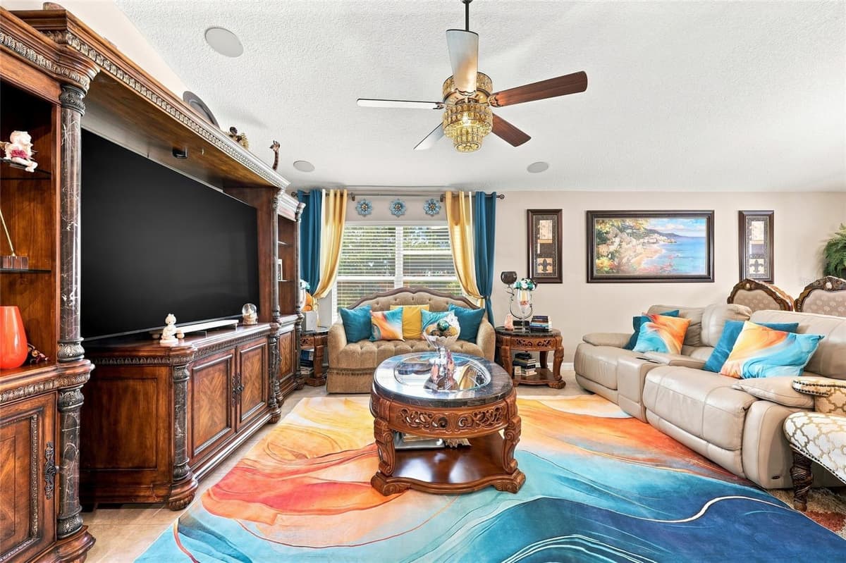 2328 CARRIAGE POINTE LOOP — photo 11 of 31