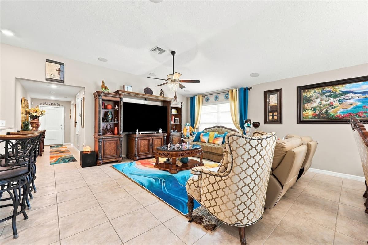 2328 CARRIAGE POINTE LOOP — photo 10 of 31