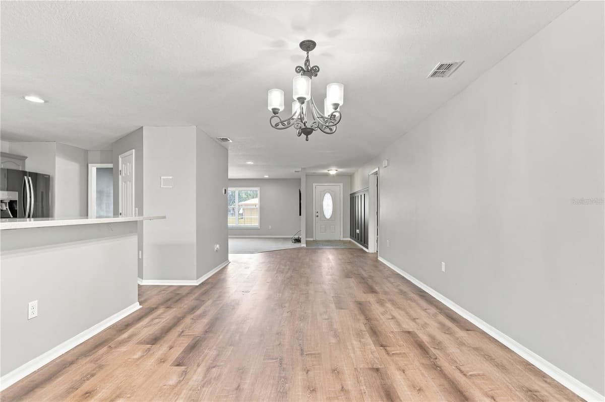 2810 MURCOTT STREET — photo 13 of 41