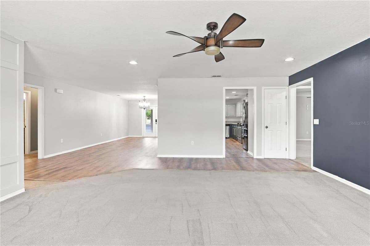 2810 MURCOTT STREET — photo 9 of 41