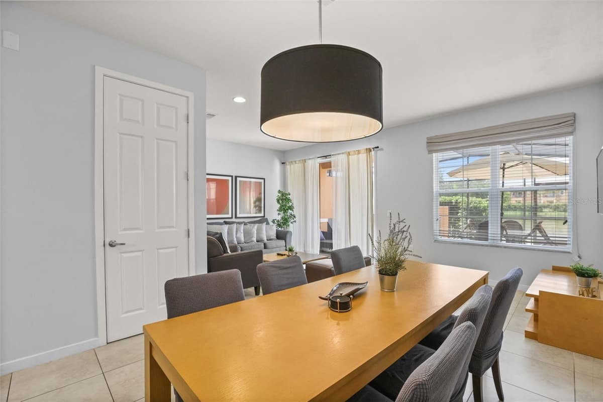 2702 CORVETTE LANE — photo 9 of 31