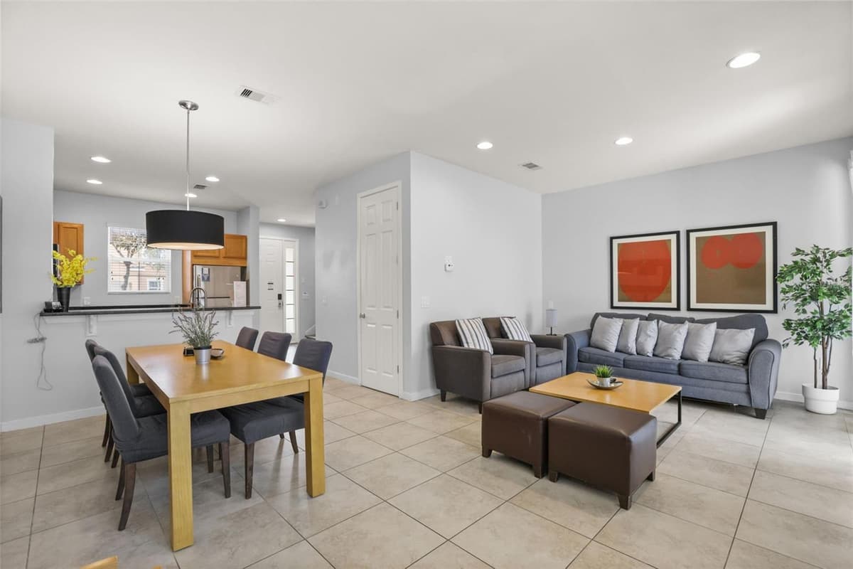2702 CORVETTE LANE — photo 5 of 31