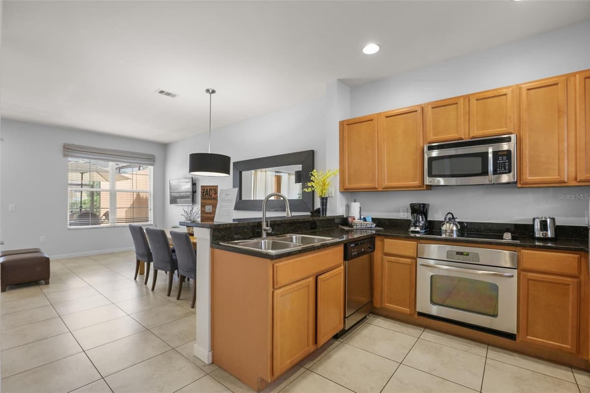 2702 CORVETTE LANE — photo 10 of 31