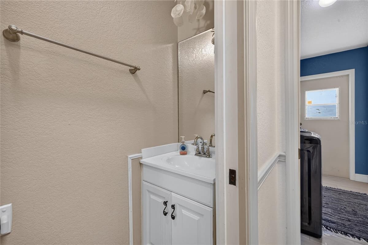 17368 NORSEMAN AVENUE — photo 26 of 41