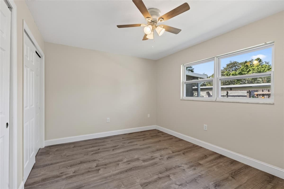 9904 TULIP STREET — photo 23 of 44