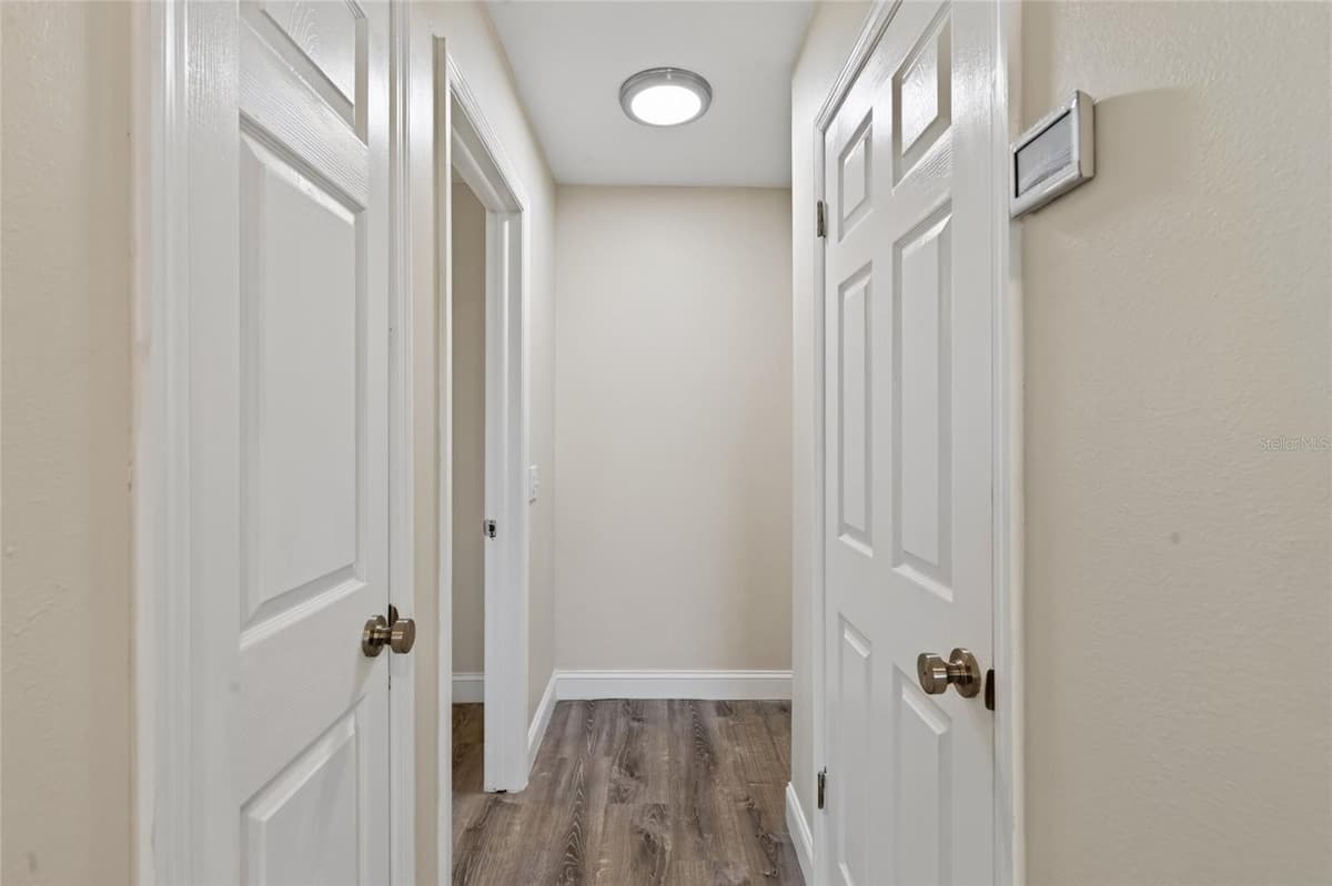 9904 TULIP STREET — photo 15 of 44