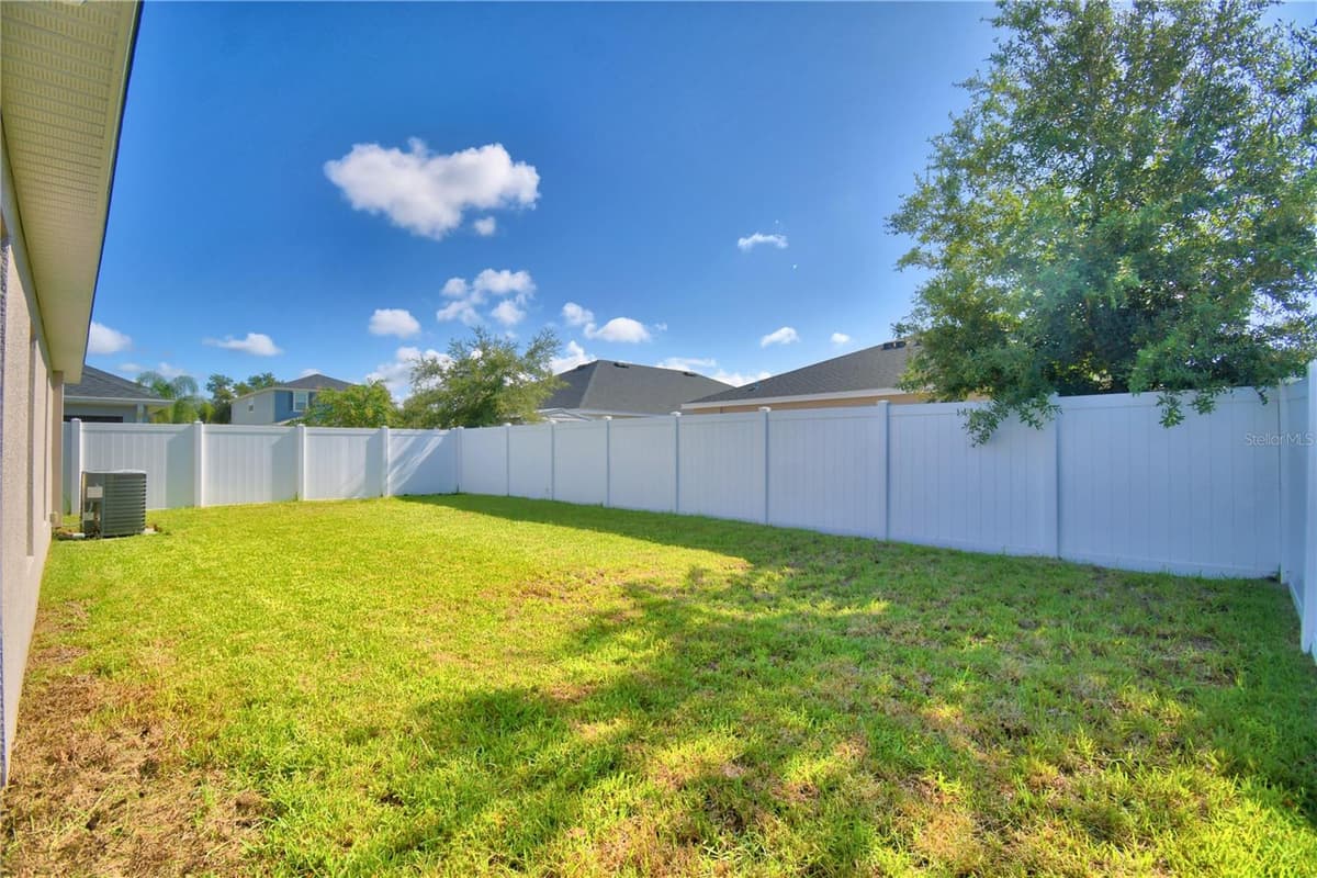 1390 MEZZAVALLE WAY — photo 51 of 64