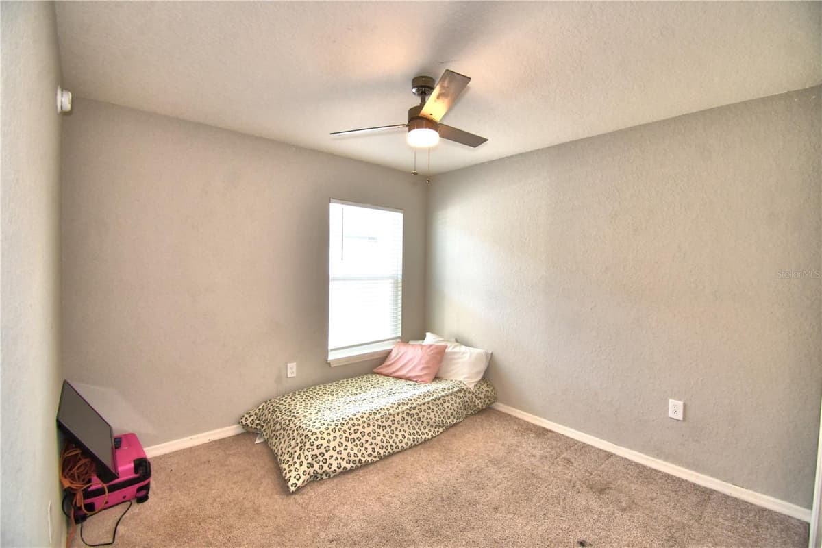 1390 MEZZAVALLE WAY — photo 47 of 64