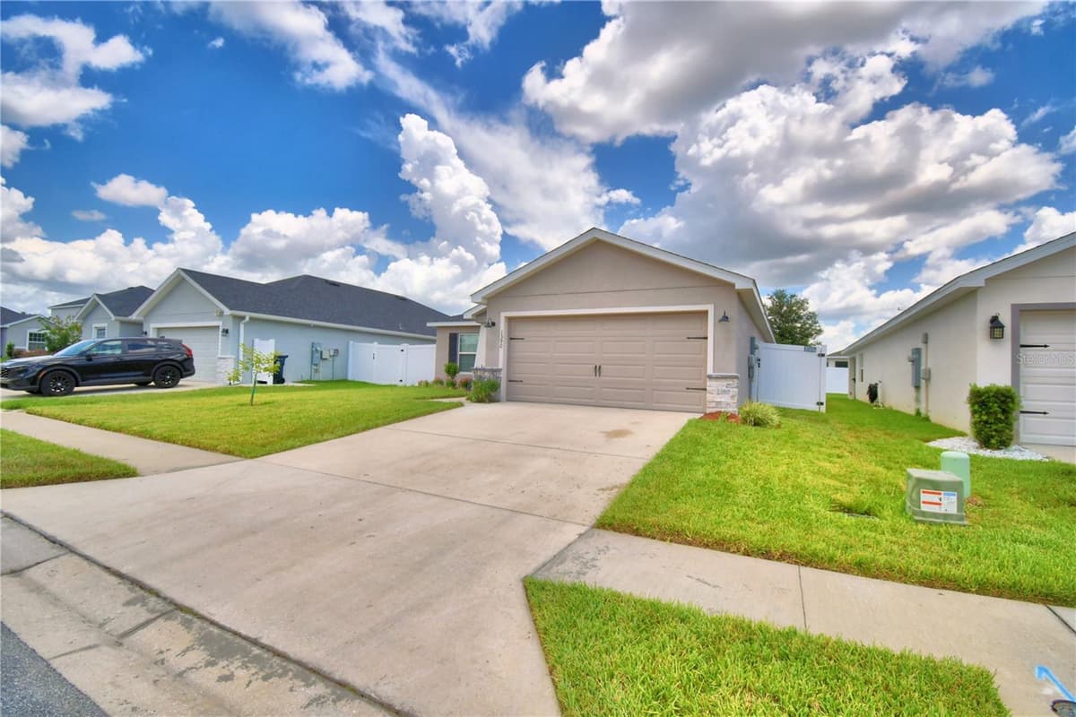 1390 MEZZAVALLE WAY — photo 56 of 64