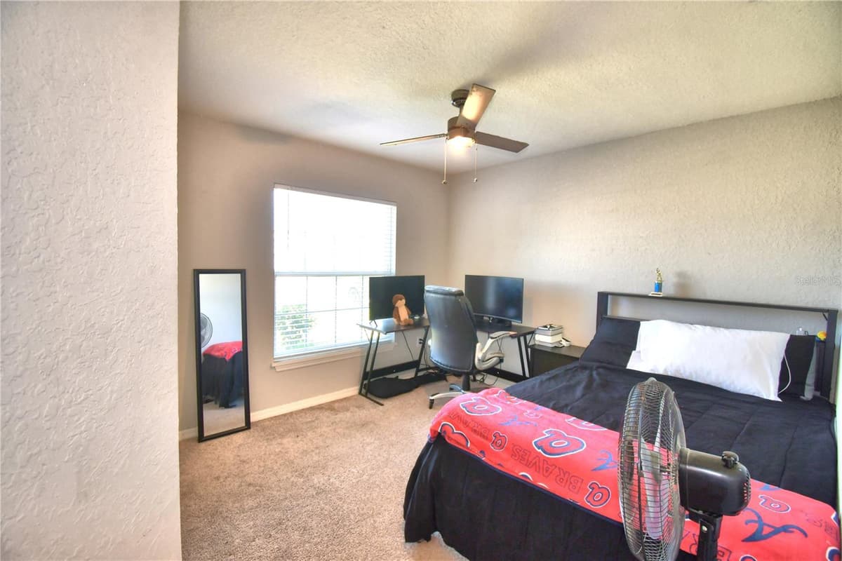 1390 MEZZAVALLE WAY — photo 32 of 64
