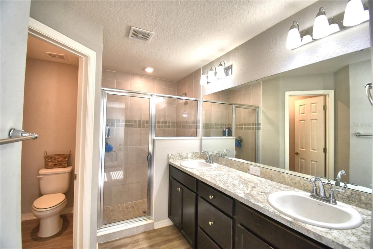 1390 MEZZAVALLE WAY — photo 30 of 64