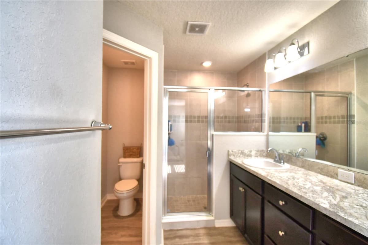 1390 MEZZAVALLE WAY — photo 28 of 64