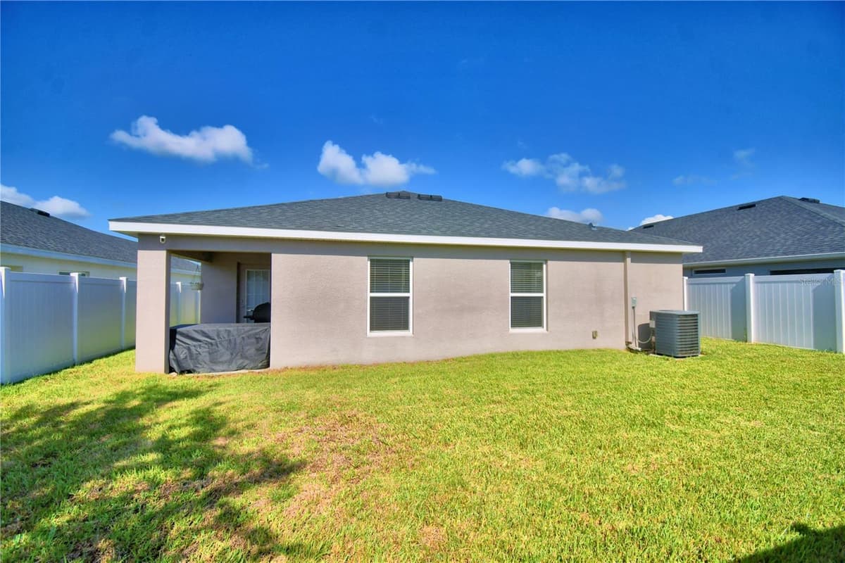 1390 MEZZAVALLE WAY — photo 52 of 64