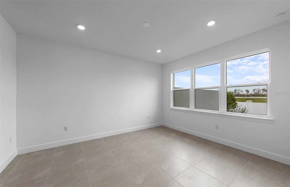 1611 TAVIRA PLACE — photo 25 of 27