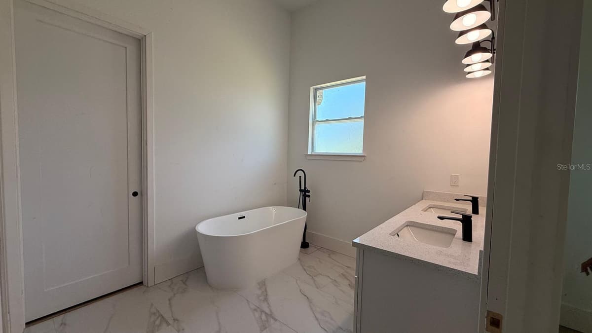 14962 APPLETON BOULEVARD — photo 20 of 22