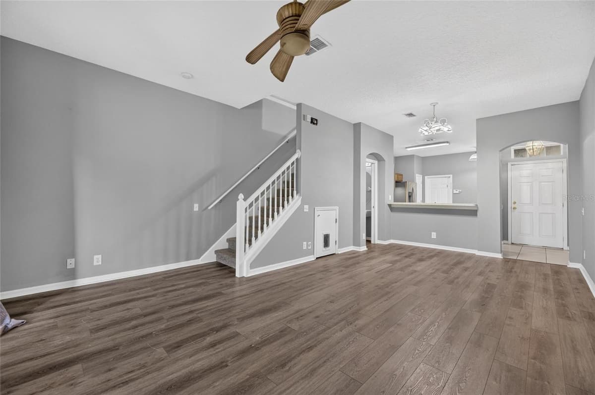 9831 BLUE PALM WAY — photo 14 of 35