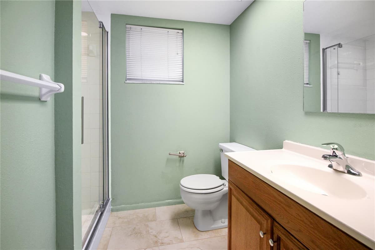135 WOODLAKE WYNDE — photo 19 of 33