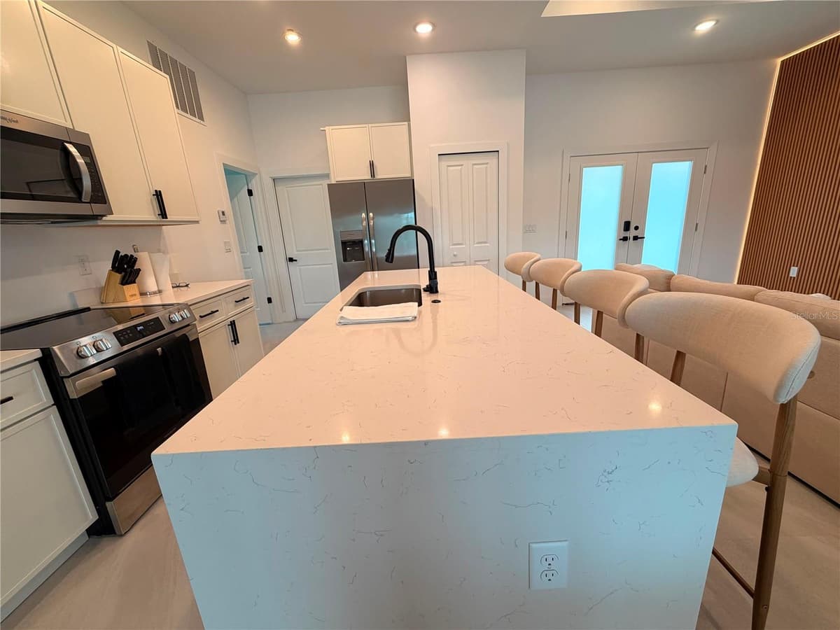 13313 BLAKE DRIVE — photo 12 of 51