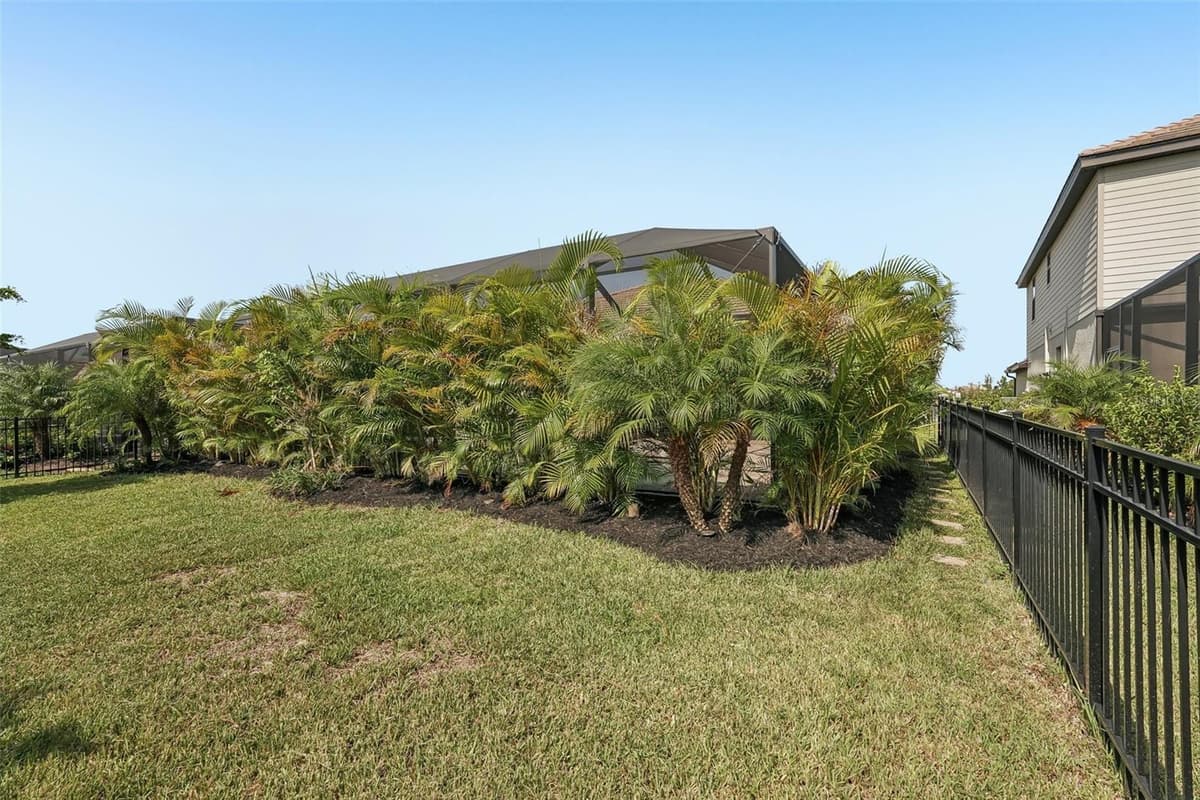 15234 SERENE SHORES LOOP — photo 39 of 50