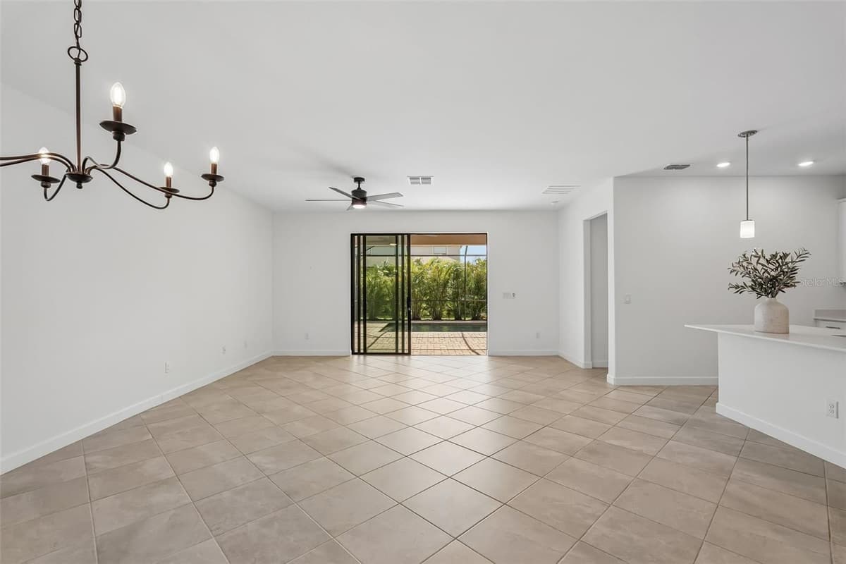 15234 SERENE SHORES LOOP — photo 10 of 50