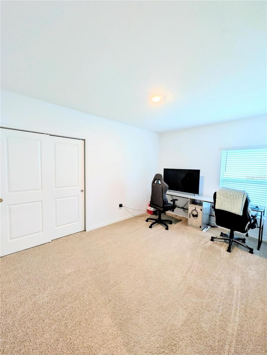 243 AMBER WAY — photo 7 of 15
