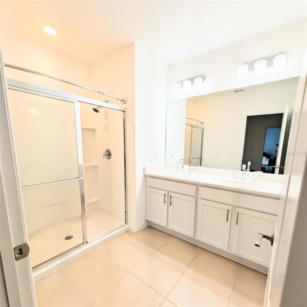 243 AMBER WAY — photo 10 of 15