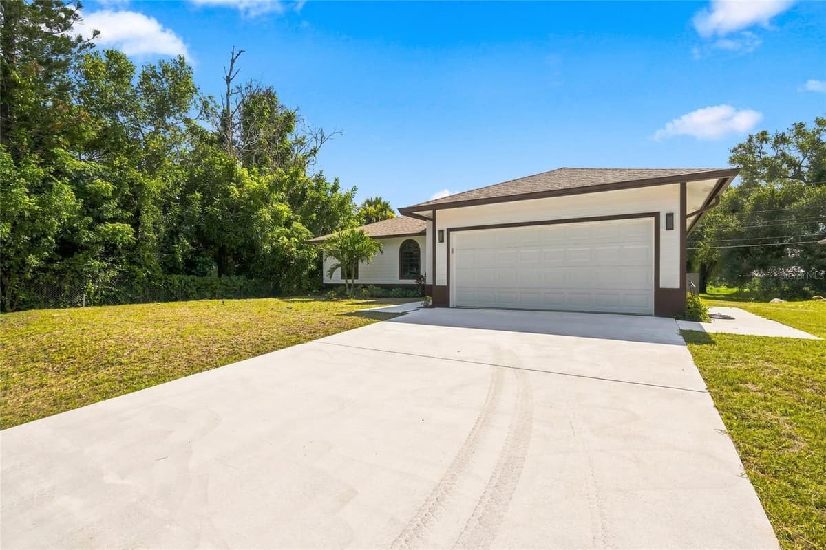 2356 30TH AVENUE — photo 3 of 42