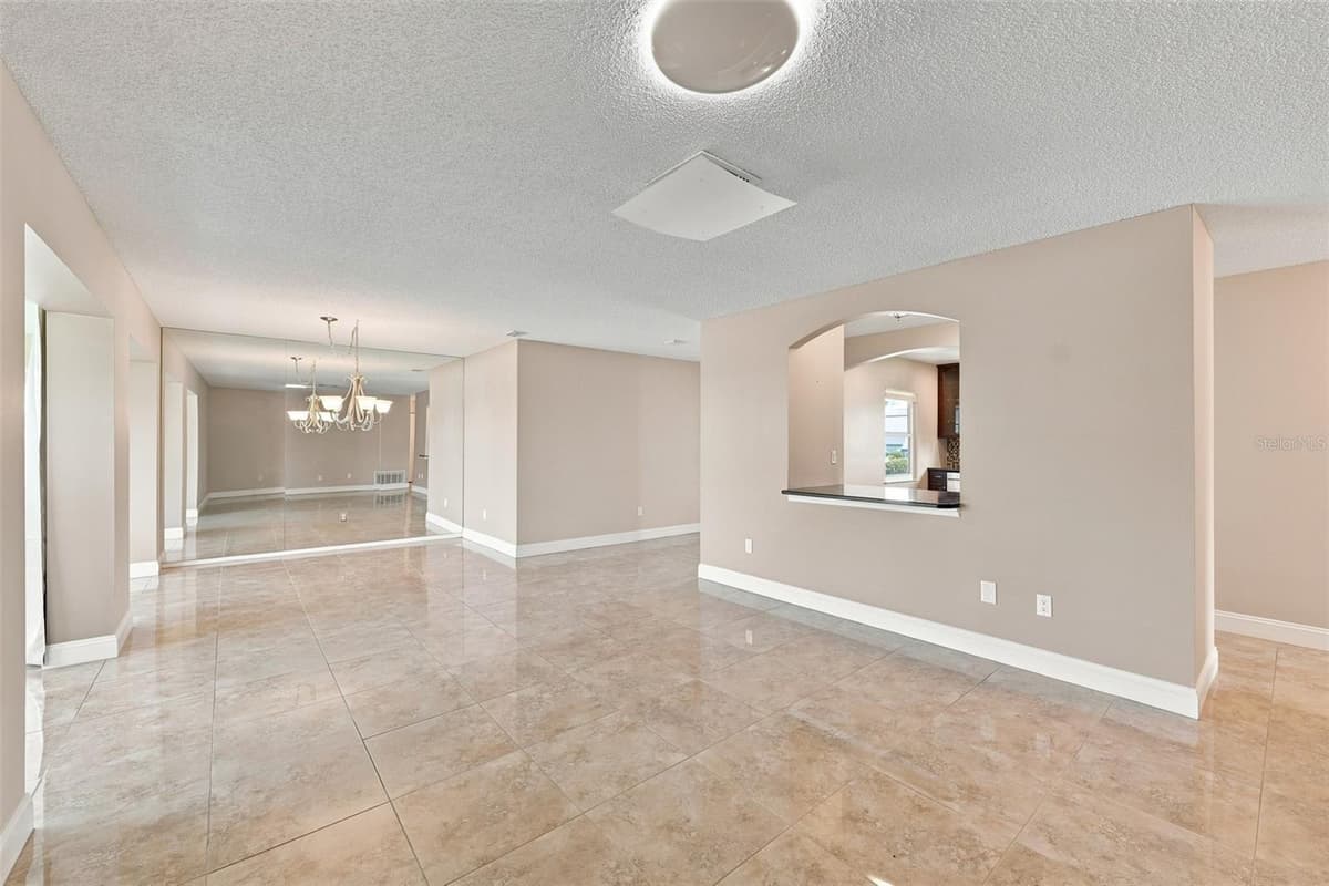 1804 FORT DUQUESNA DRIVE — photo 9 of 39