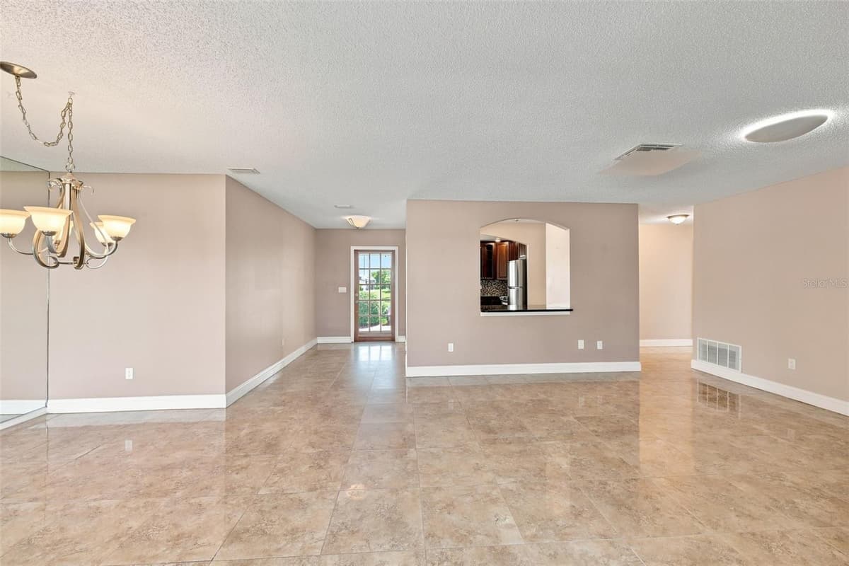1804 FORT DUQUESNA DRIVE — photo 16 of 39