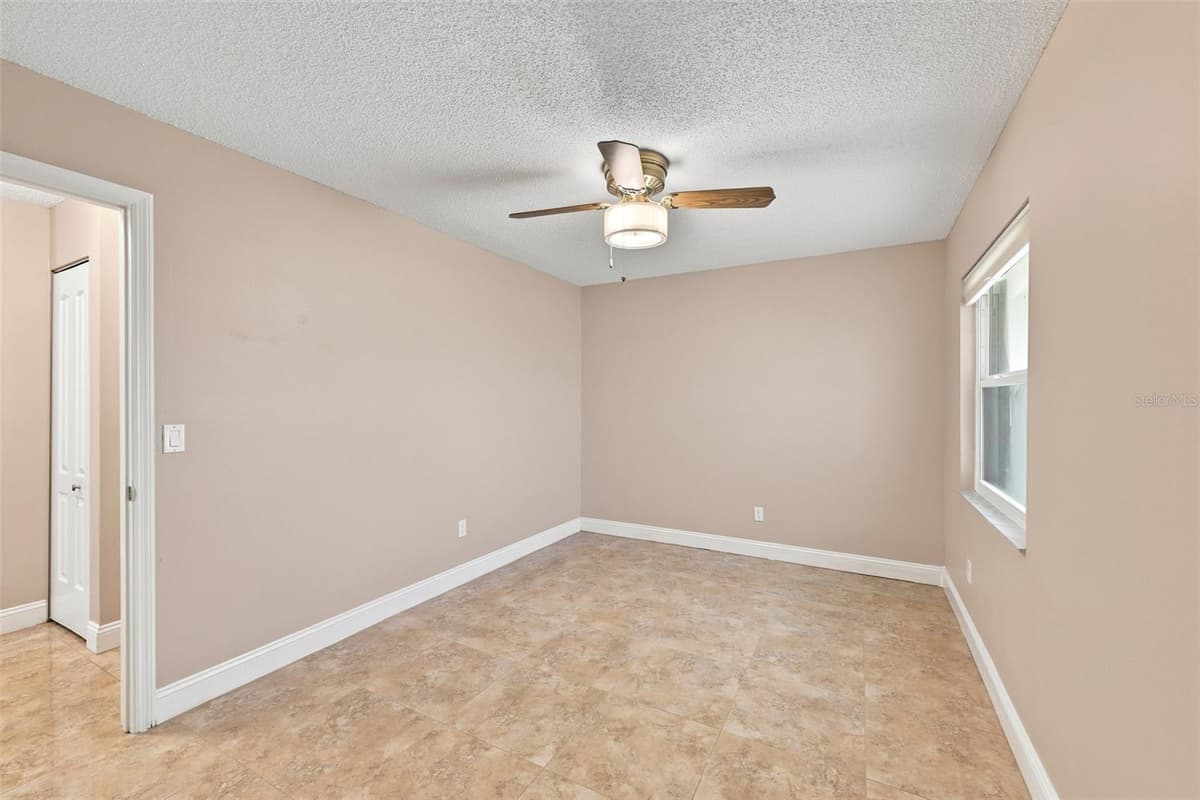 1804 FORT DUQUESNA DRIVE — photo 25 of 39