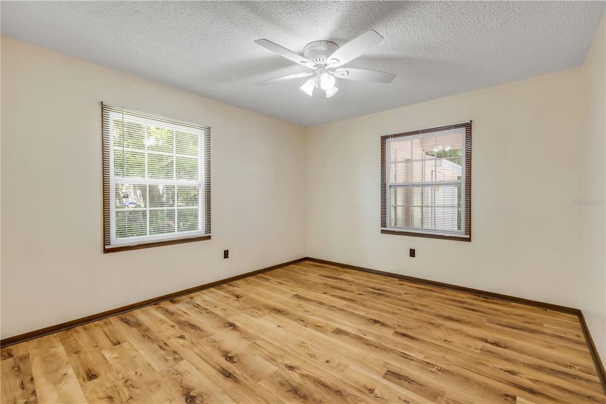 5680 PALM AVENUE — photo 27 of 47