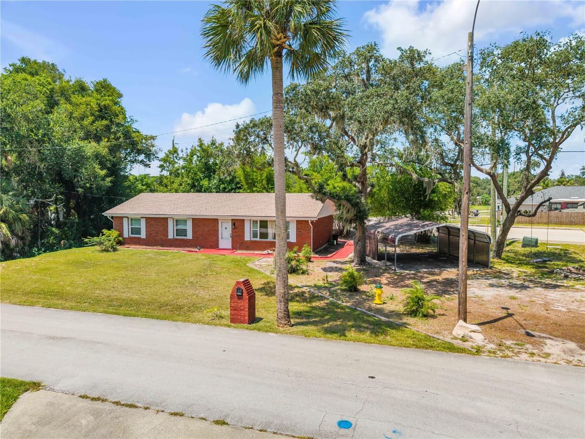 5680 PALM AVENUE — photo 3 of 47