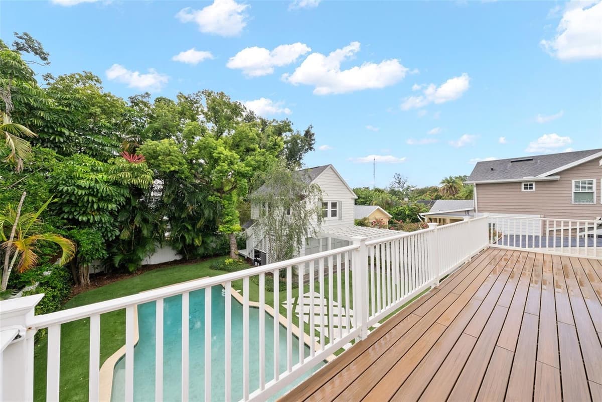 208 MATANZAS AVENUE — photo 34 of 57