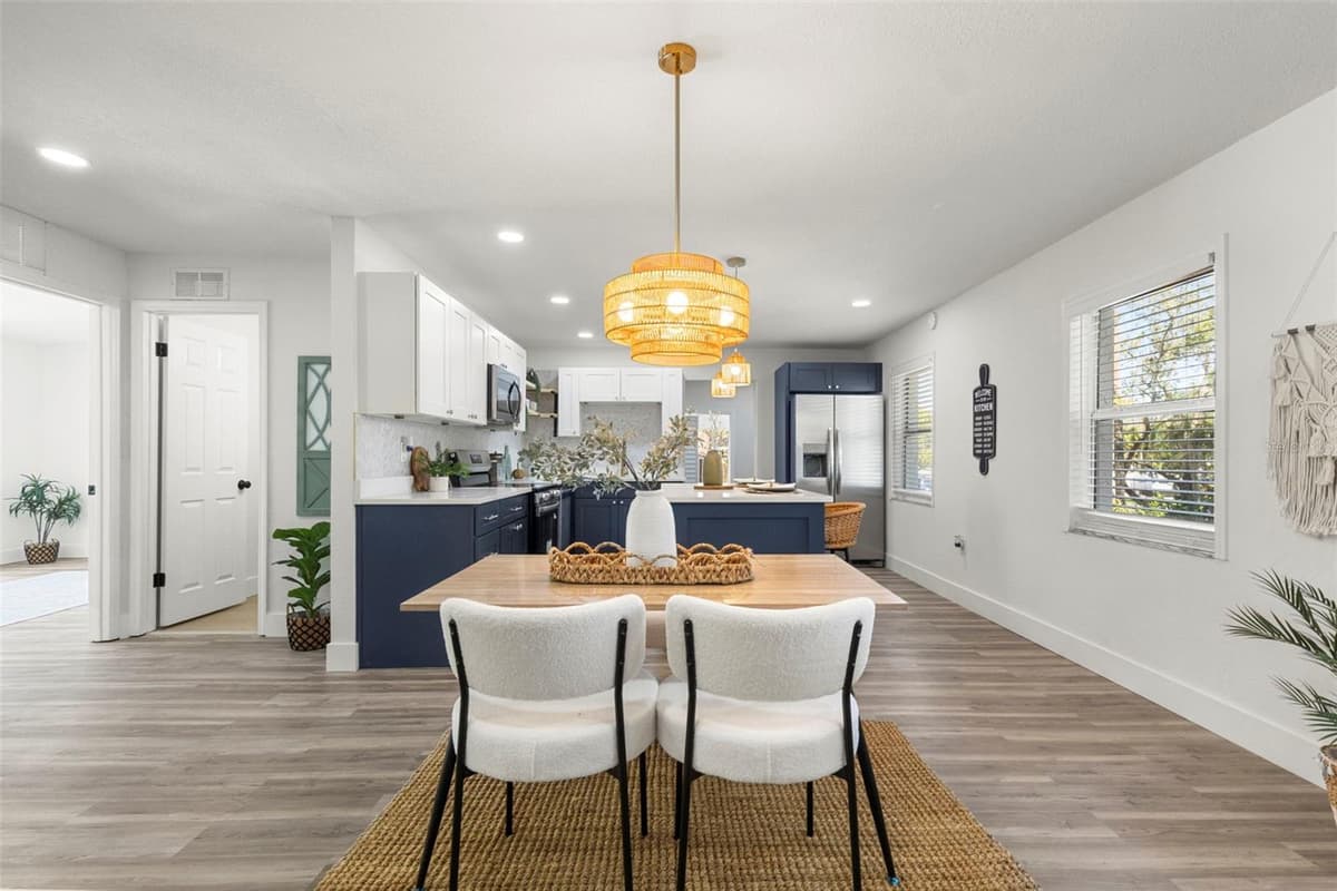 37072 JANET CIRCLE — photo 11 of 66