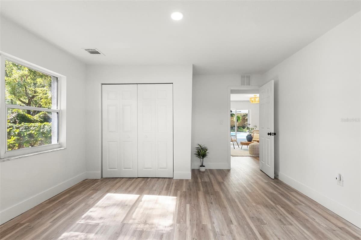 37072 JANET CIRCLE — photo 38 of 66