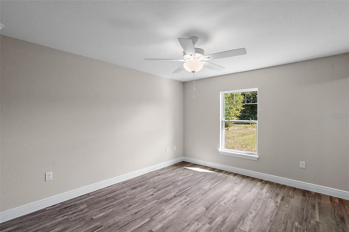 35 JUNIPER TRAK — photo 12 of 22