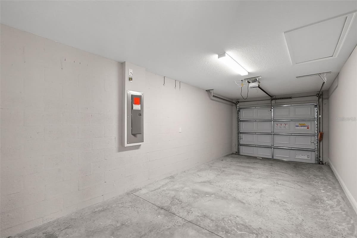 35 JUNIPER TRAK — photo 20 of 22