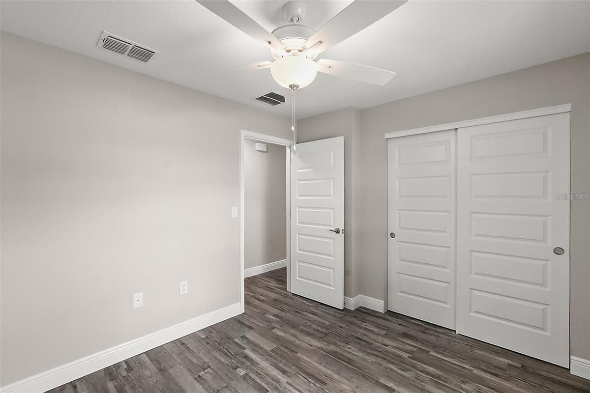 35 JUNIPER TRAK — photo 19 of 22