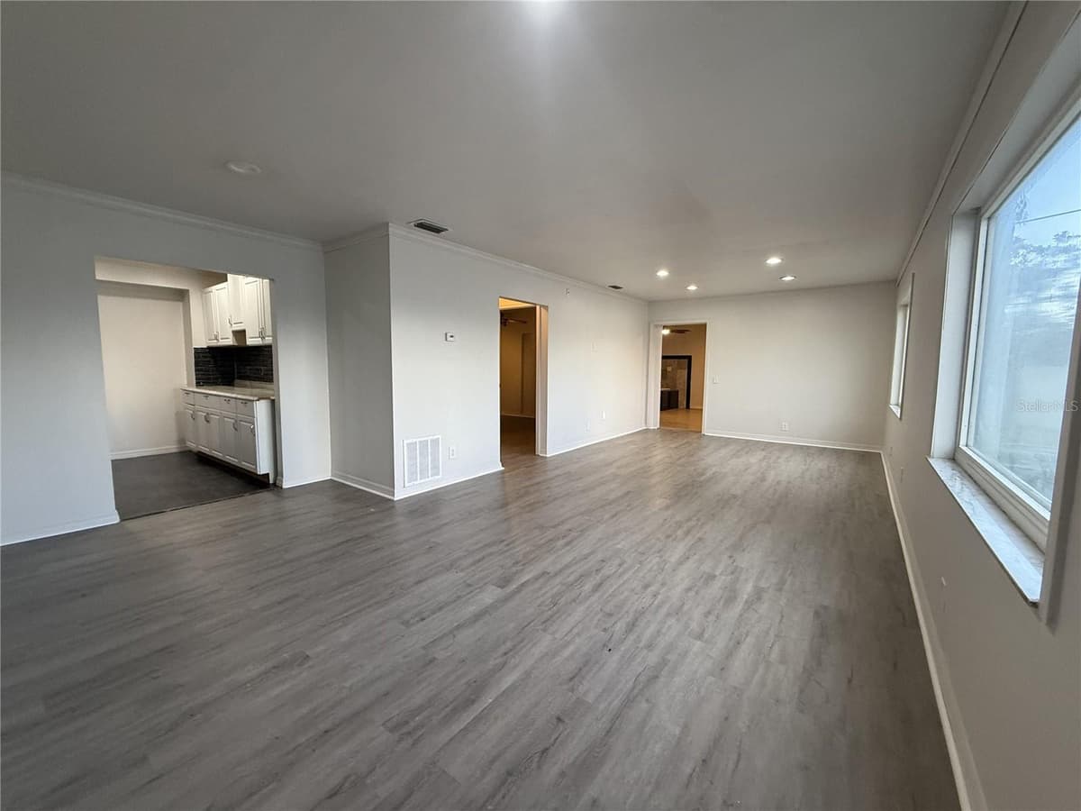 5171 98TH AVENUE — photo 4 of 30