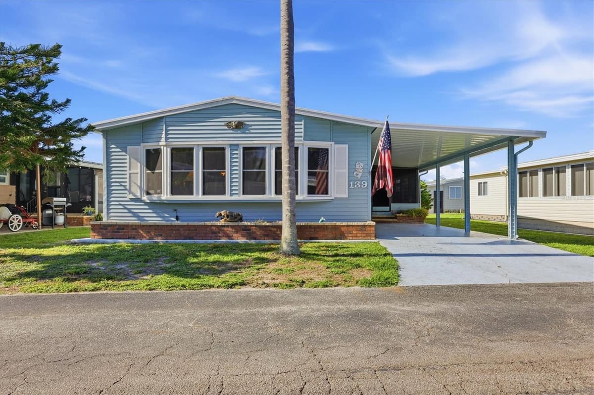 139 FIJI CIRCLE — photo 4 of 39